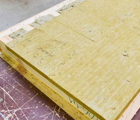 Ob in Holzrahmen-, Holztafel- oder Holzmassivbauweise – mit Woodrock Protect entstehen Außenwände mit einem U-Wert unter 0,20 W/(m²K) bereits durch schlanke Konstruktionen.