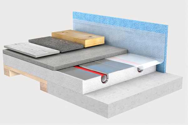 Bei den Trockenplatten der Fußbodenheizung Tempusdry AB sind Wärmeleitlamellen aus Aluminium in eingefräste Rillen eingearbeitet.