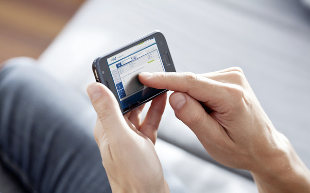 



1
 Die Teilnehmer des Modellvorhabens erhalten monatlich aktualisierte Daten zum eigenen Wärmeverbrauch. Wer die Daten nicht über eine Smartphone-App oder das Internetportal abrufen möchte, erhält sie per Post.
