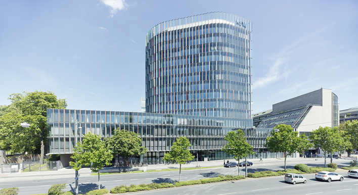 



1
 Der KfW-Campus in Frankfurt am Main, bekannt für seine innovativen Gebäudekonzepte, war Austragungsort der 29. GLT-Anwendertagung. 
