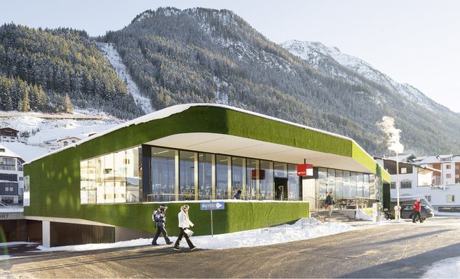 



1
 In Ischgl baute die Lebensmittelkette MPREIS auf 1400 m Seehöhe eine neue Filiale im Passivhaus-Standard, die nicht nur energetisch, sondern auch wirtschaftlich die konventionell gebauten Märkte übertrumpft.
