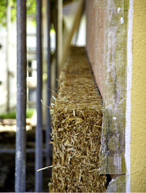 



Zu hundert Prozent biologisch: Die neuen Maxit-Strohdämmplatten für WDV-Systeme kommen nicht nur ohne künstliche Bindemittel, sondern auch gänzlich ohne Chemiezusatz aus.
